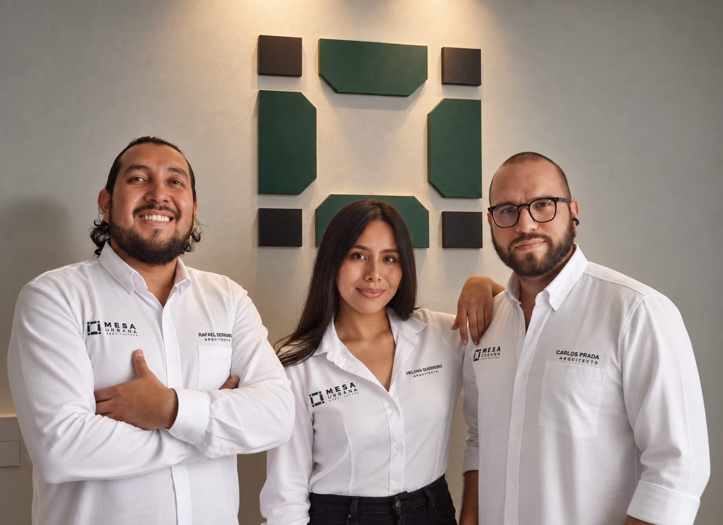 Los tres socios de Mesa Urbana: Rafael Serrano, Helena Guerrero y Carlos Prada
